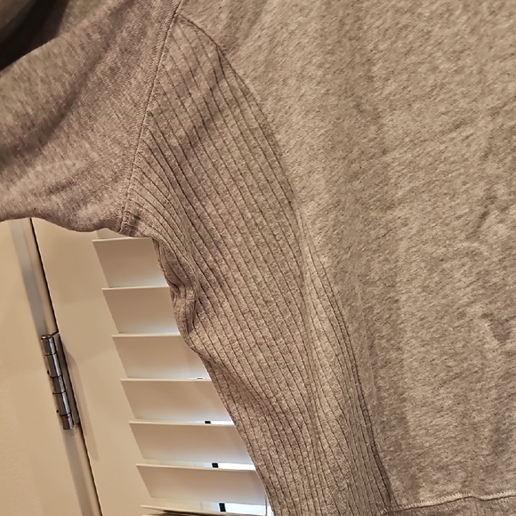 Maurices Heather Gray Knit Top - Picture 4 of 5